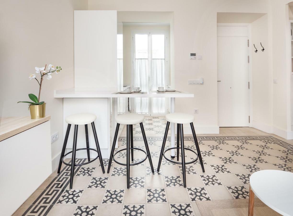 Home In Seville Luxury V33-1A Экстерьер фото